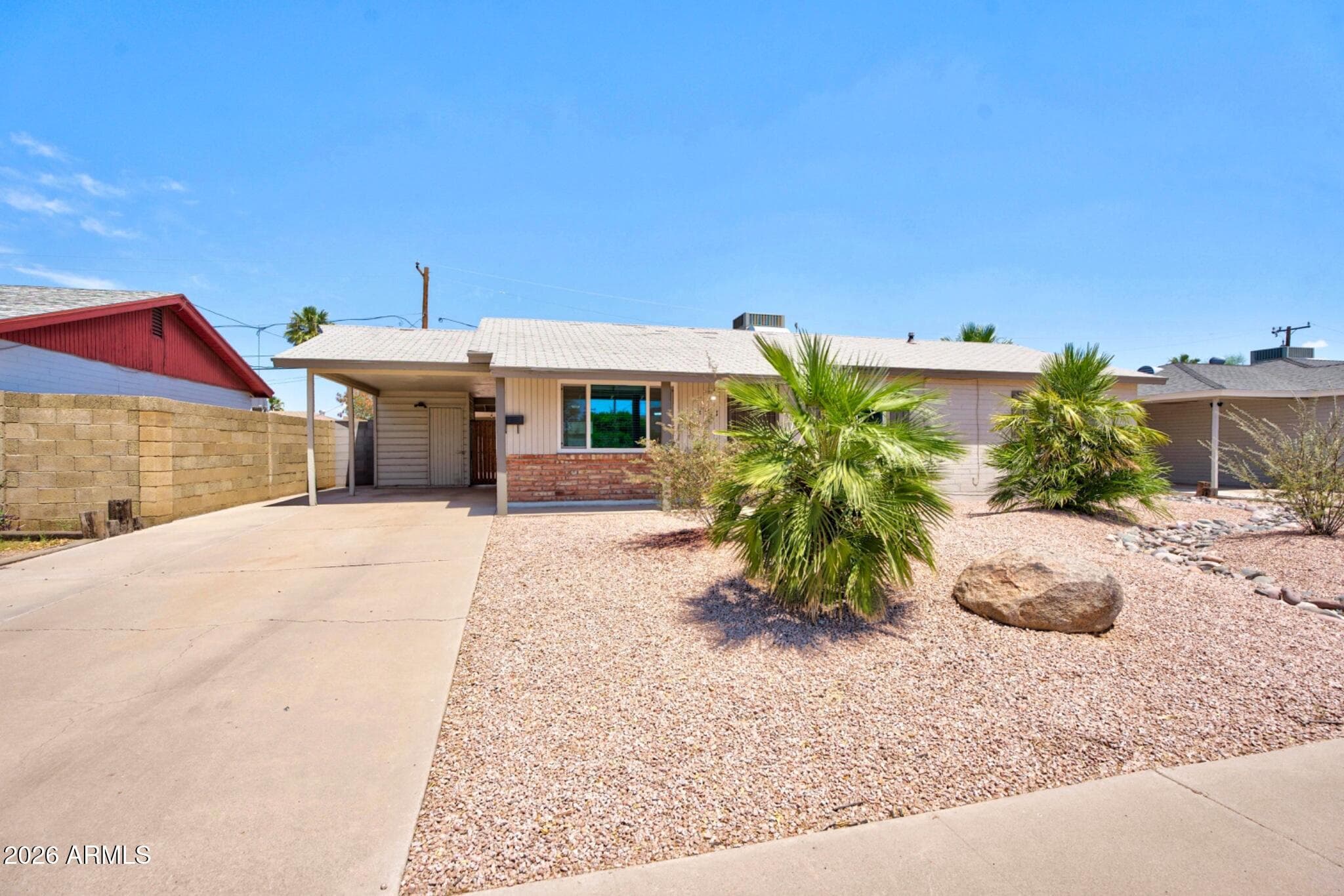 1711 ROBERTS Road